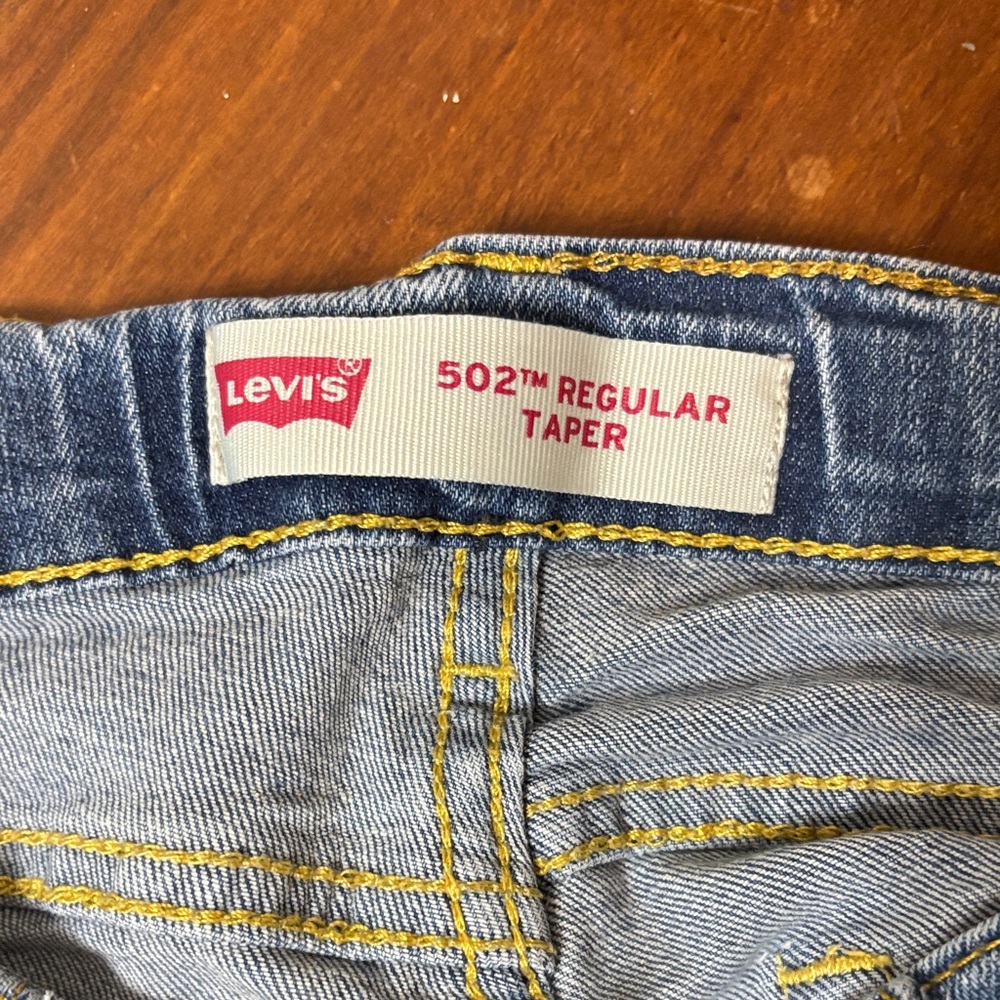 Levi's 502 Taper Jeans in Blue Denim